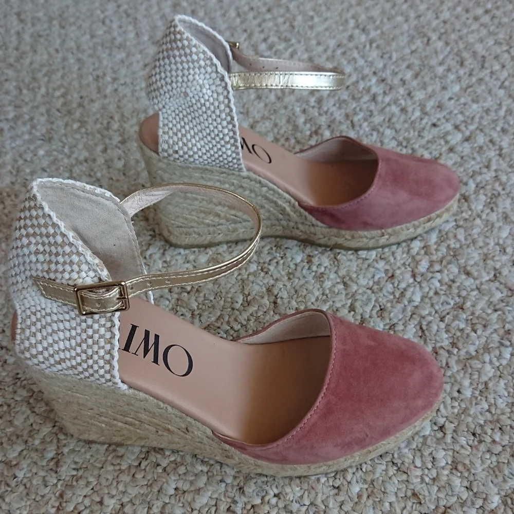 Anthropologie Gaimo Cielo mauve Pink suede Wedge Sandals size 6